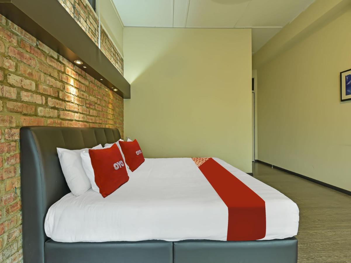 Capital O 90754 Gopeng Inn Ипох Экстерьер фото