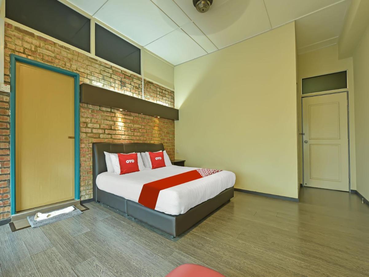 Capital O 90754 Gopeng Inn Ипох Экстерьер фото